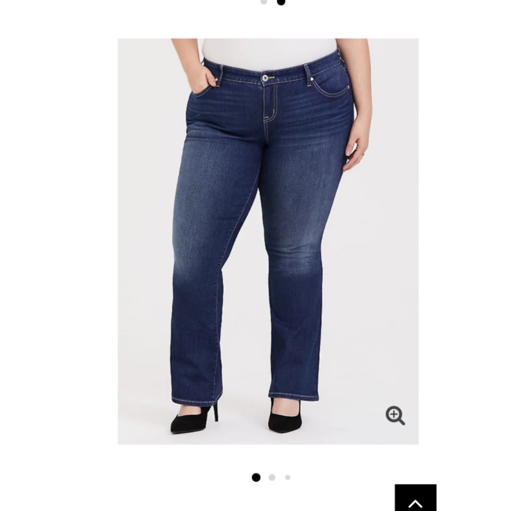 Torrid slim bootcut 26